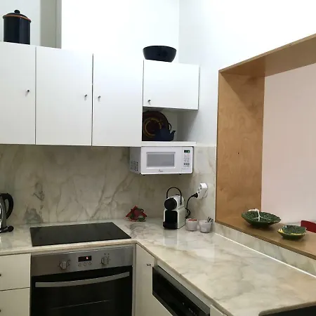 Apartment Central Ground Floor With Garden *