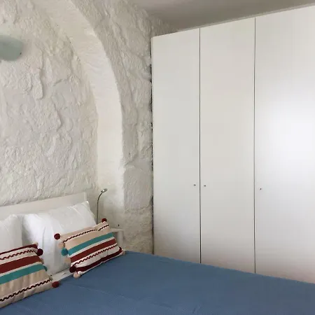 Central Ground Floor With Garden Apartment